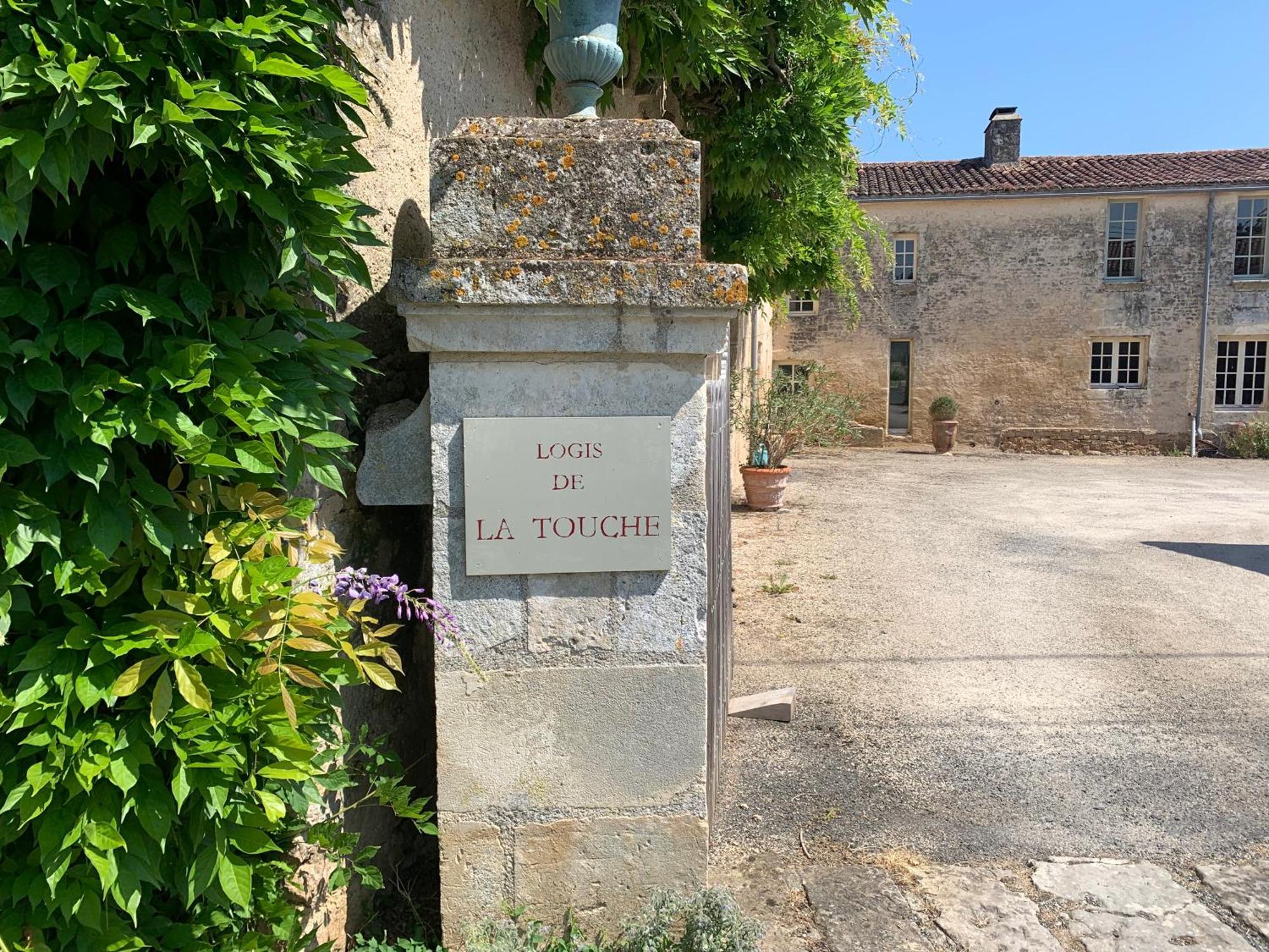 Saint-Hilaire-des-Loges Logis De La Touche B&B 외부 사진